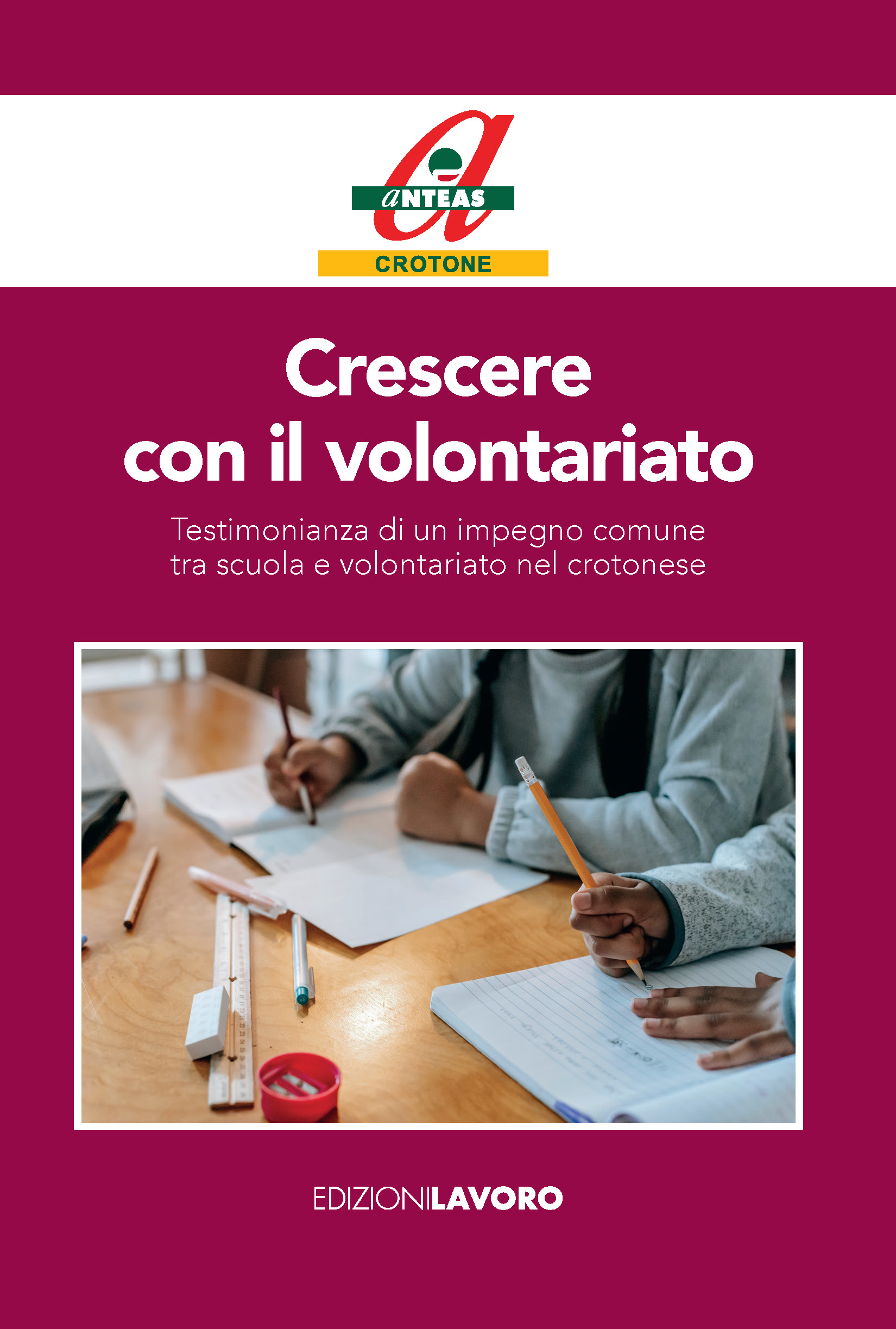 copertina_crescere con il volontariato_DEF_25_03_22_1a